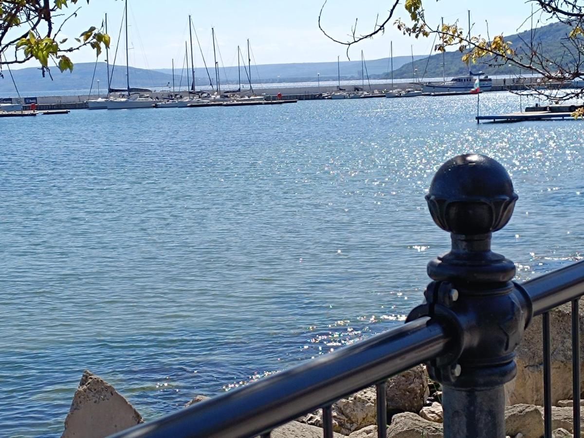 Апартамент Арките Balchik Bagian luar foto